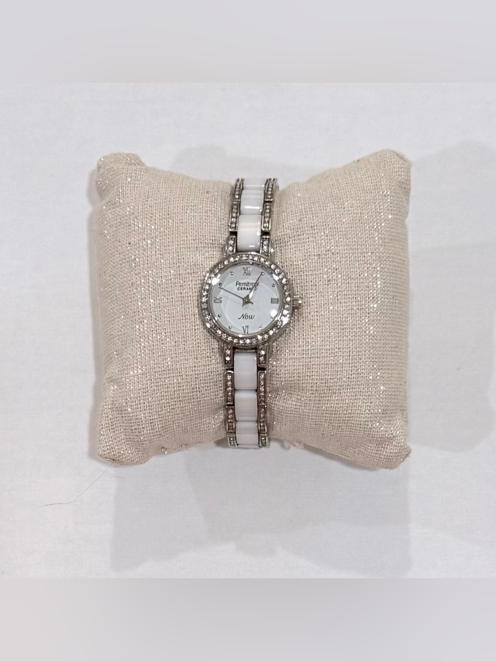 Armitron Now Women’s Ceramic Watch White Y121E